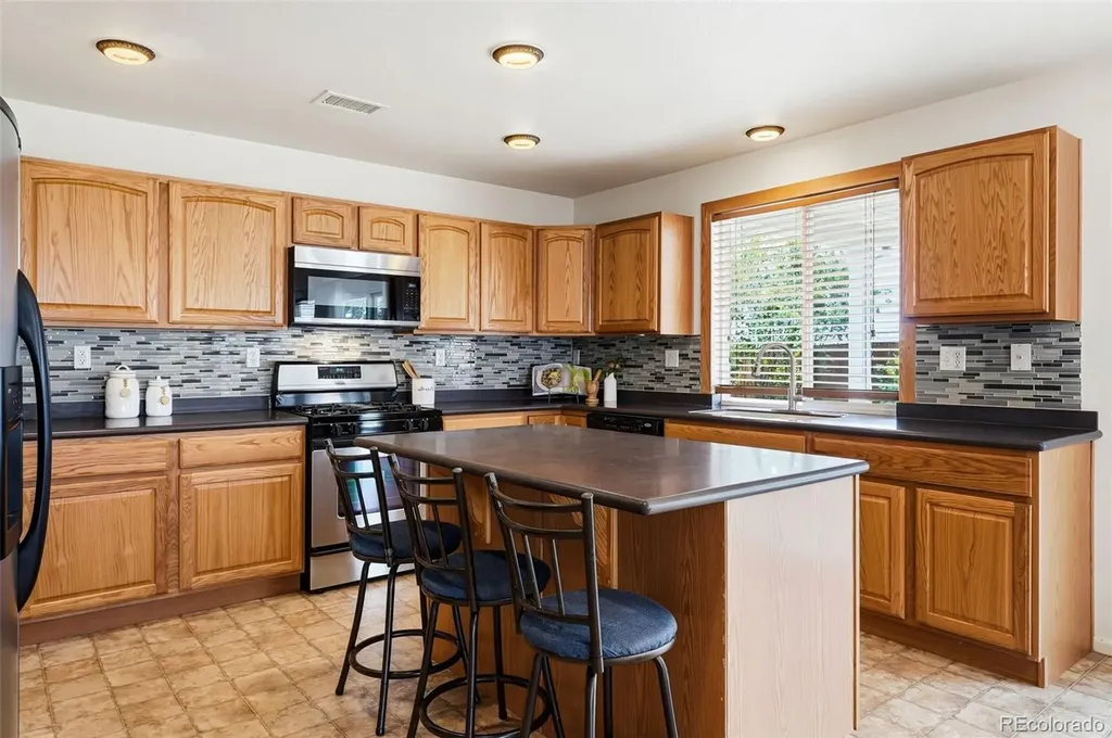 15642 E 98th Place Commerce City CO 80022