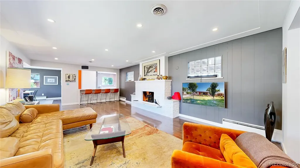 2221 W Moffat Place Denver CO 80221