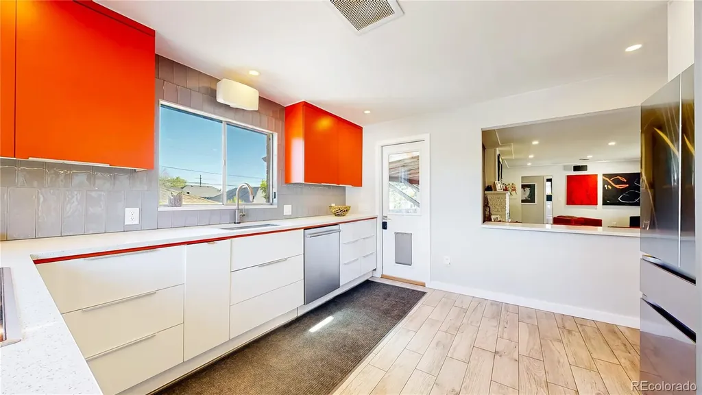 2221 W Moffat Place Denver CO 80221