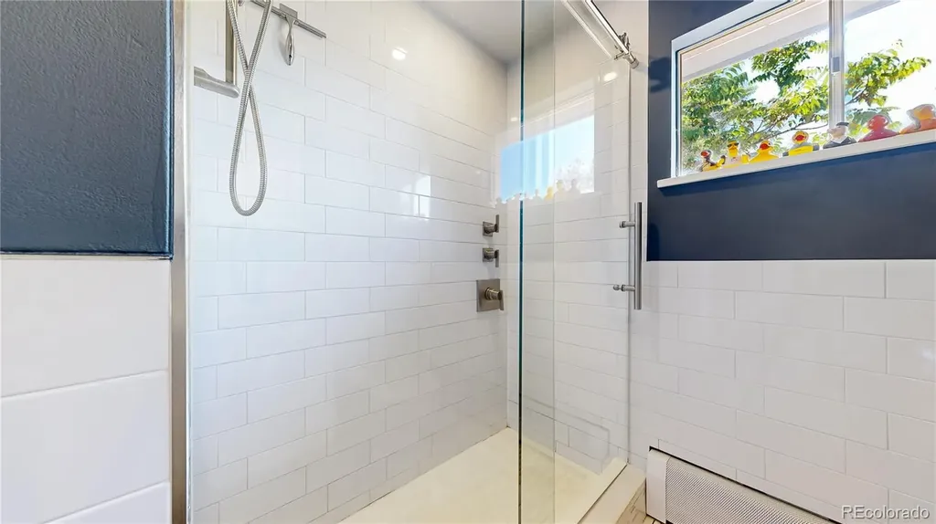 2221 W Moffat Place Denver CO 80221