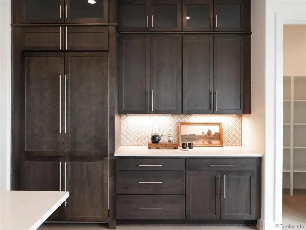 6638 S White Crow Court Aurora CO 80016
