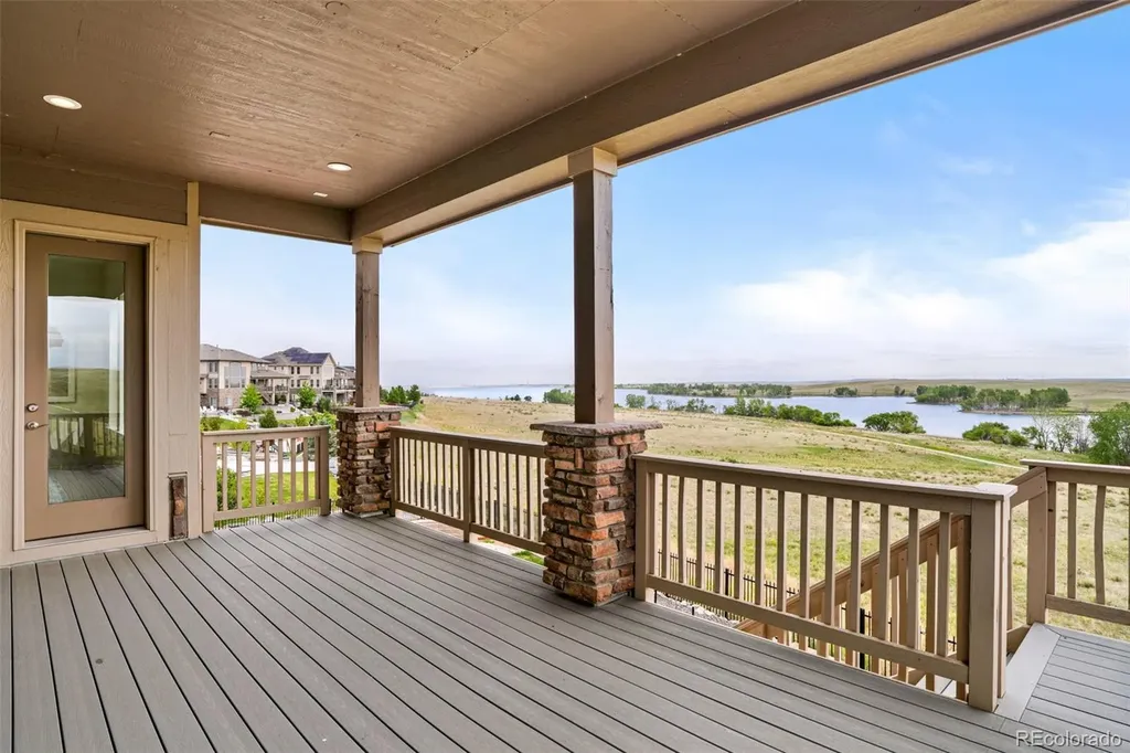 6638 S White Crow Court Aurora CO 80016