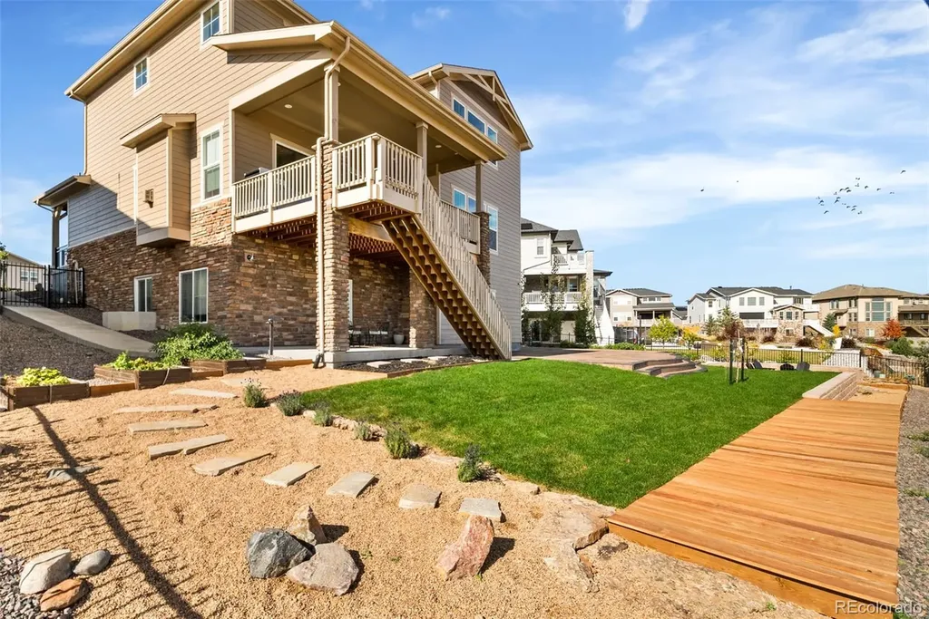 6638 S White Crow Court Aurora CO 80016