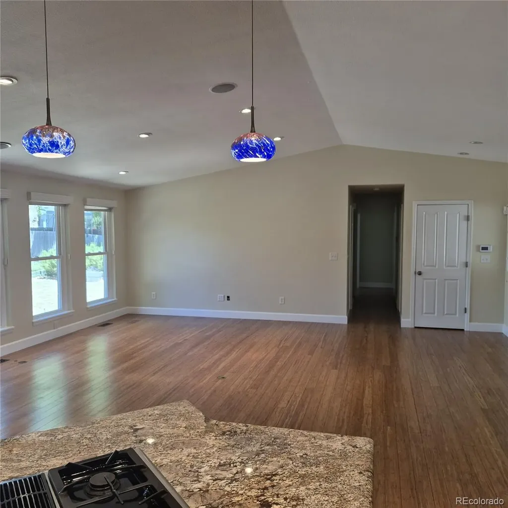 8163 W Polk Place Littleton CO 80123