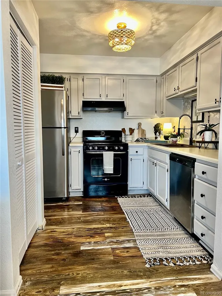 1383 W 88th Avenue Thornton CO 80260