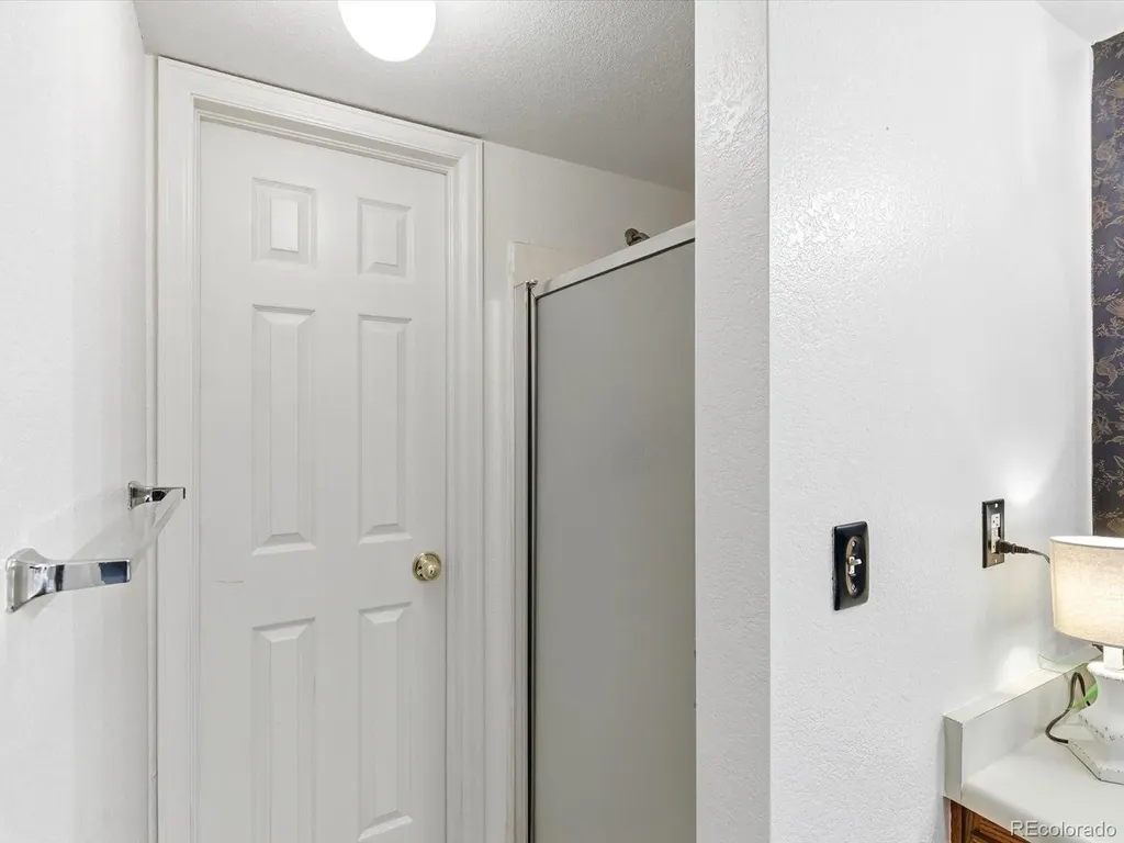 1383 W 88th Avenue Thornton CO 80260