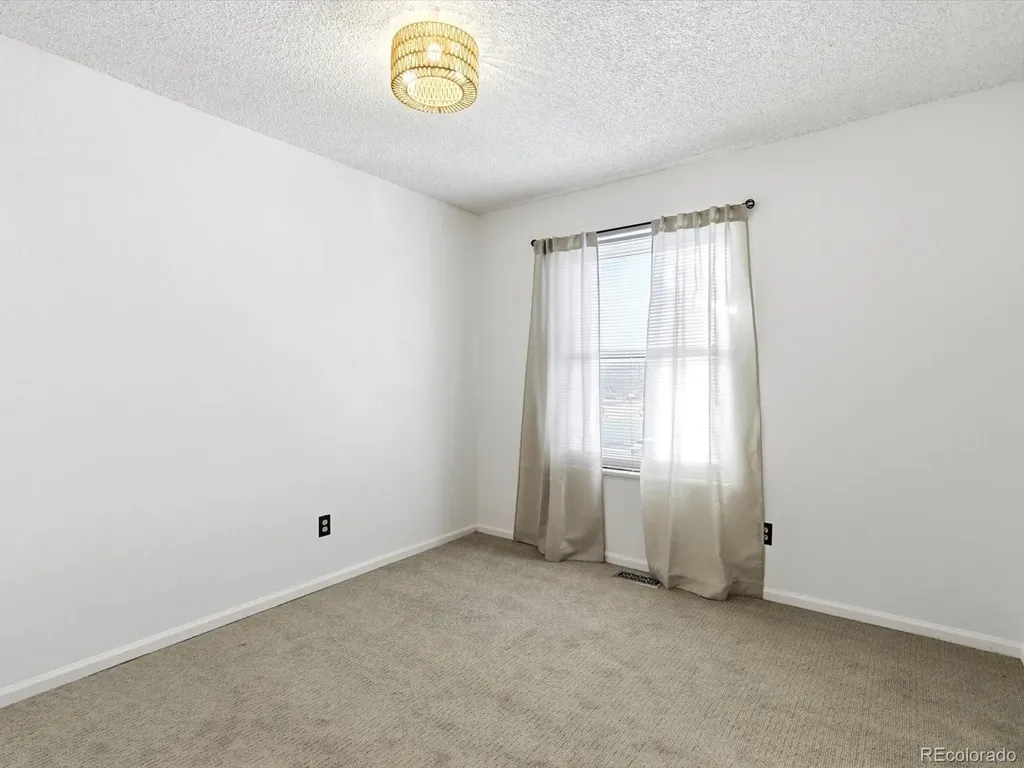 1383 W 88th Avenue Thornton CO 80260