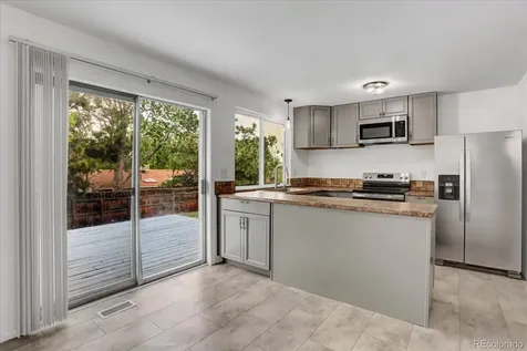 2832 S Mobile Street Aurora CO 80013