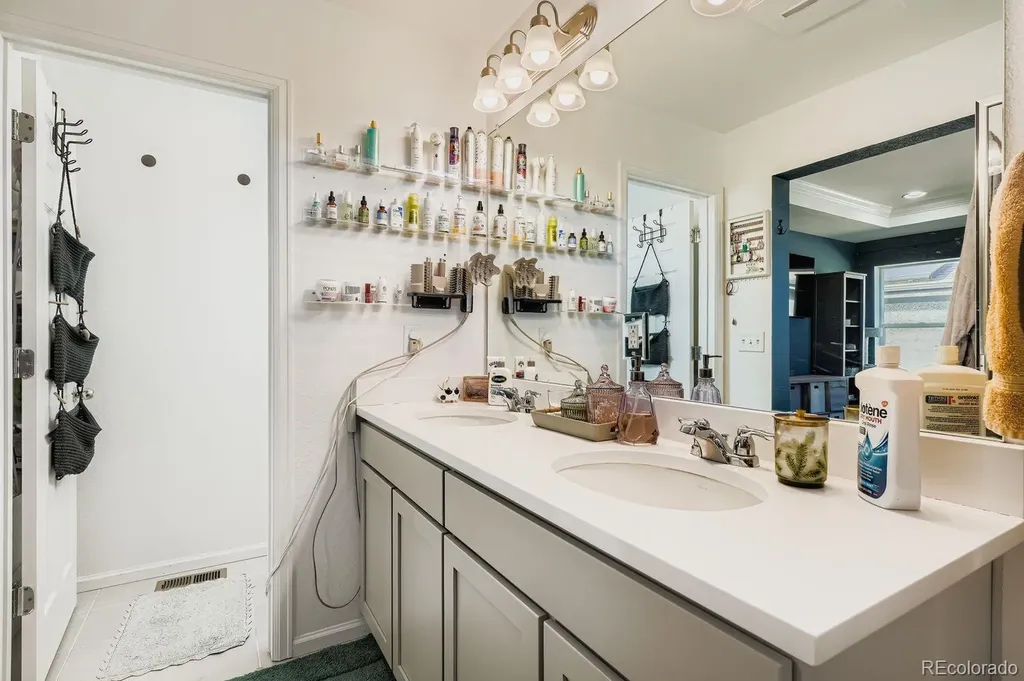 19125 E 66th Avenue Denver CO 80249