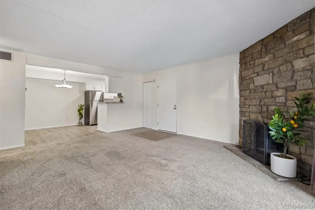 203 Wright Street Lakewood CO 80228