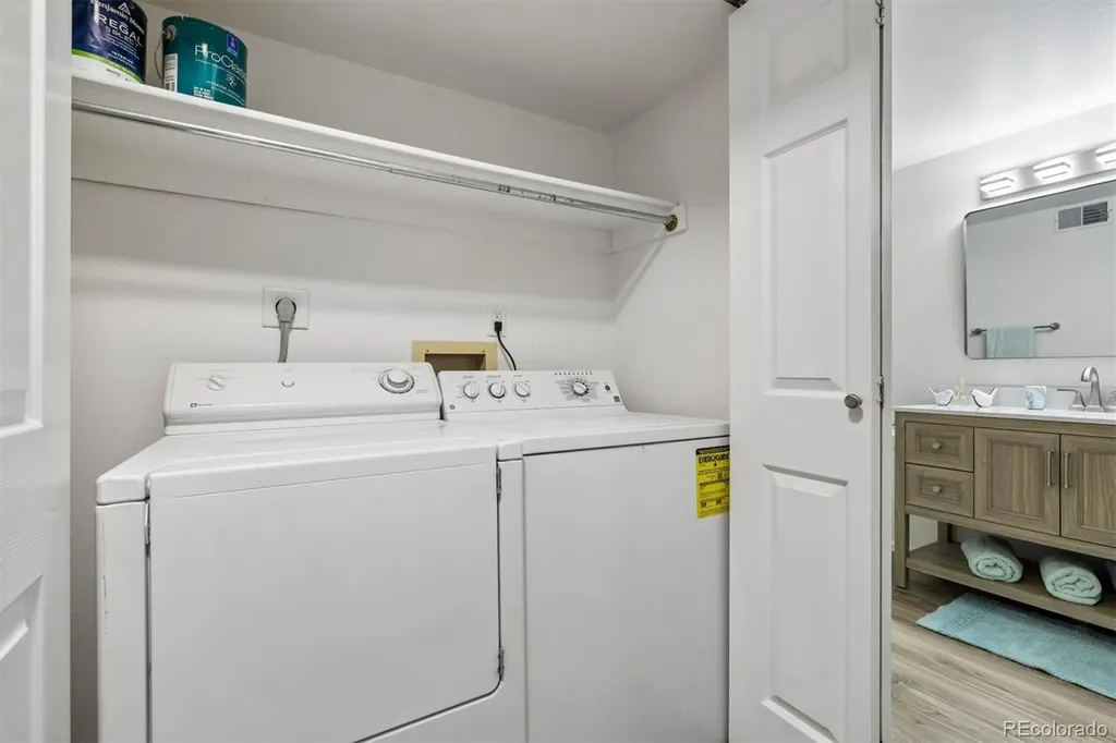 203 Wright Street Lakewood CO 80228