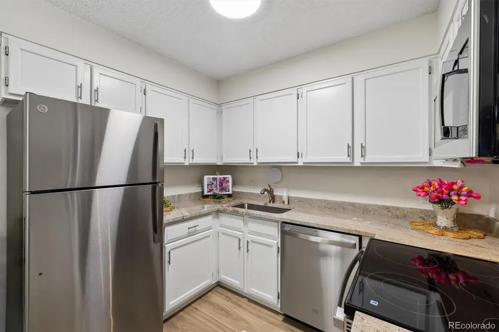 203 Wright Street Lakewood CO 80228