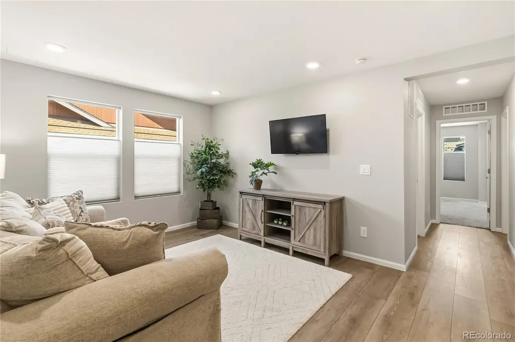 5676 Dayton Street Denver CO 80238