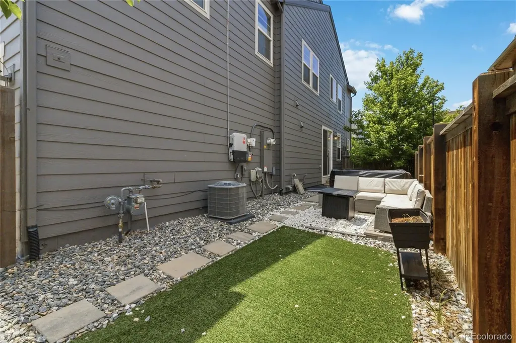 5676 Dayton Street Denver CO 80238