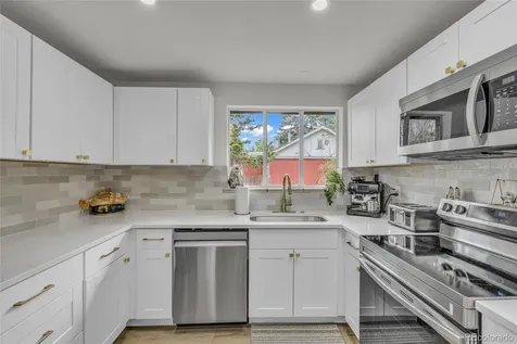 7092 W 4th Avenue Lakewood CO 80226