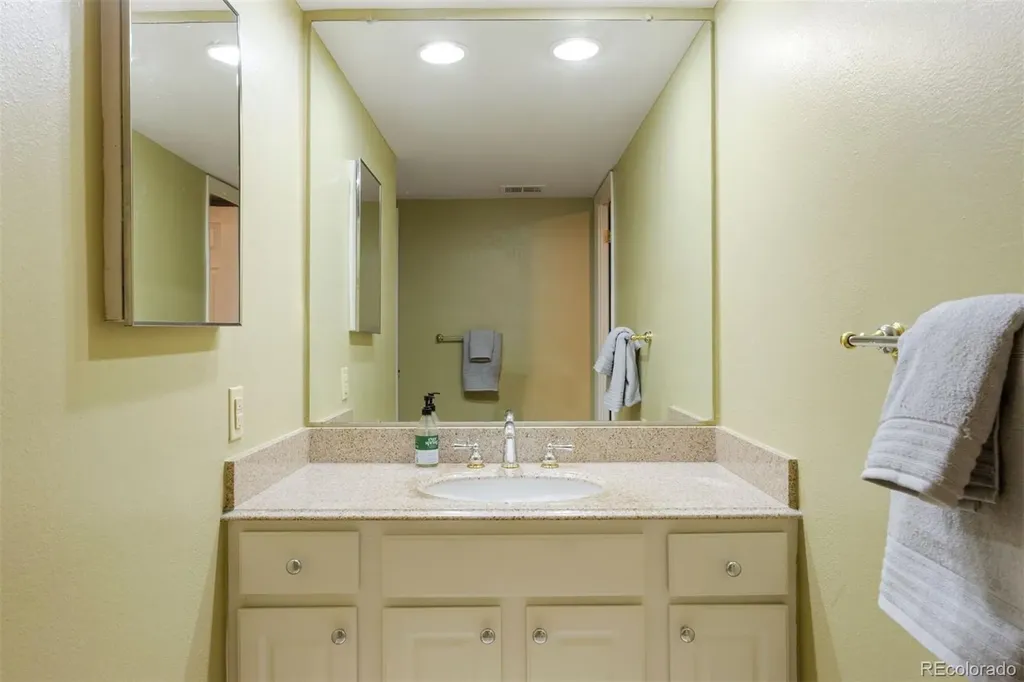 7250 Eastmoor Drive Denver CO 80237