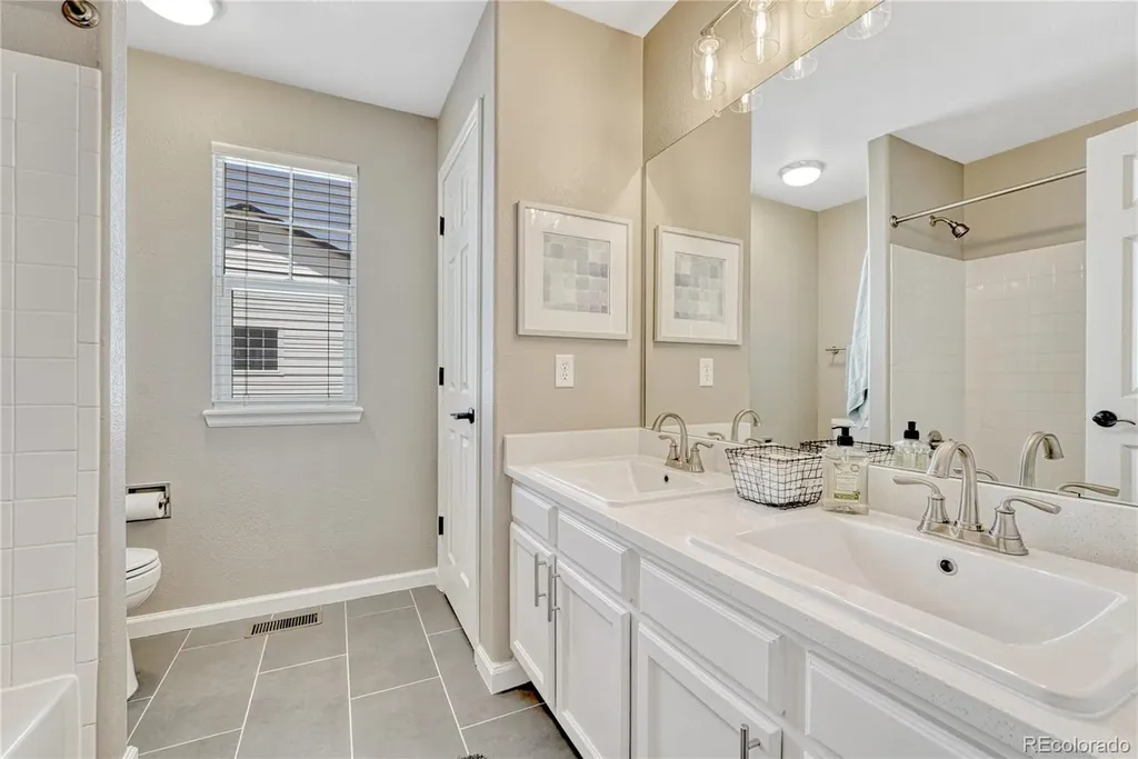 11660 Crow Hill Drive Parker CO 80134
