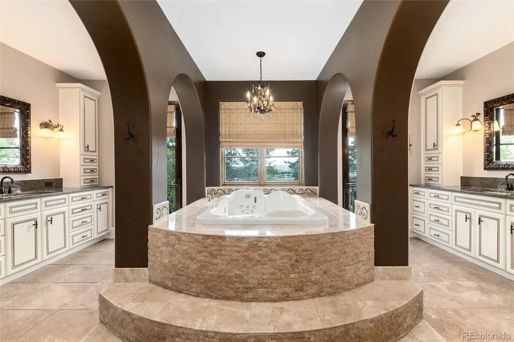 8417 High Ridge Court Castle Pines CO 80108
