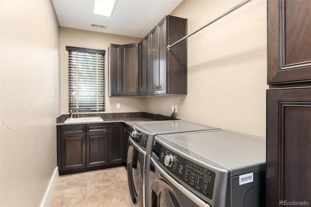 8417 High Ridge Court Castle Pines CO 80108