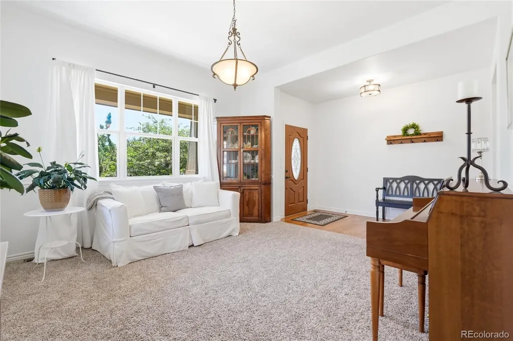 913 Serene Court Erie CO 80516