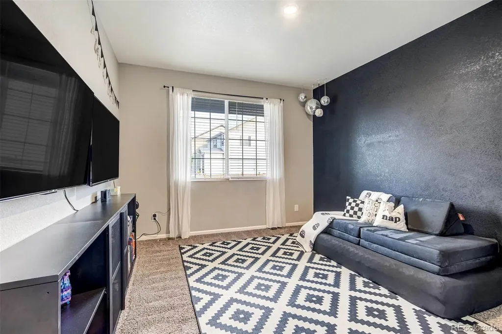 22521 E Radcliff Drive Aurora CO 80015