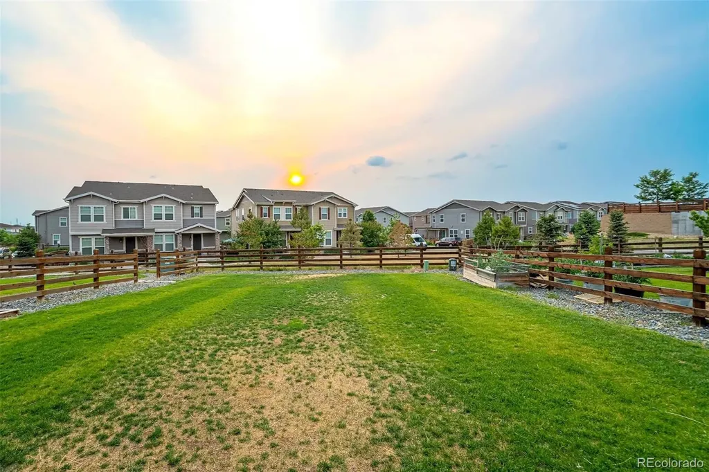 22521 E Radcliff Drive Aurora CO 80015