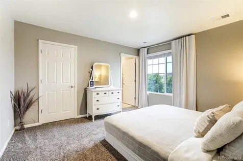 22521 E Radcliff Drive Aurora CO 80015
