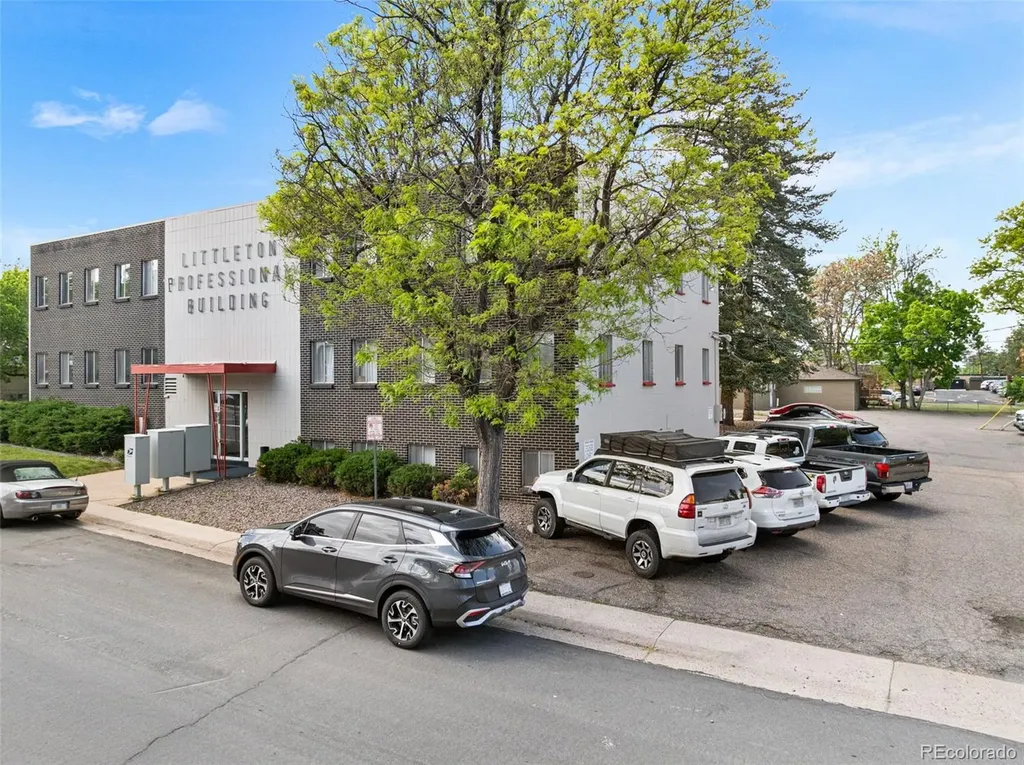 709 W Littleton Boulevard Littleton CO 80120