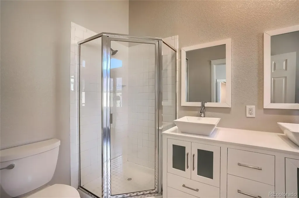 4527 W 37th Avenue Denver CO 80212