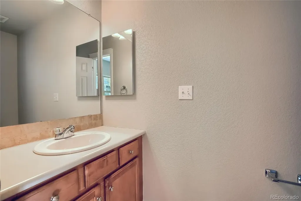 4527 W 37th Avenue Denver CO 80212