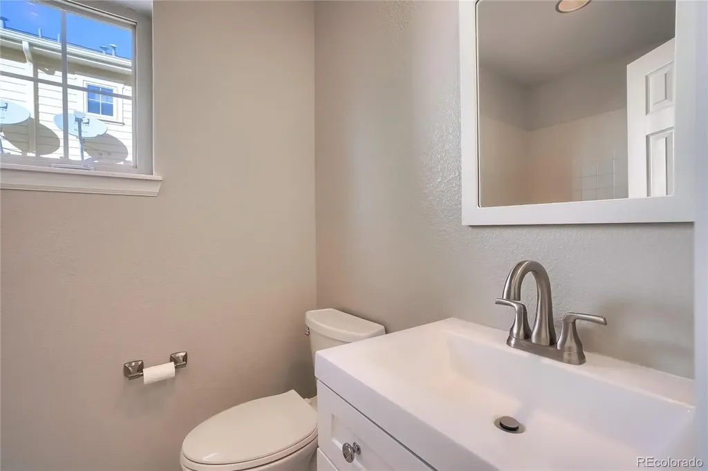 4527 W 37th Avenue Denver CO 80212