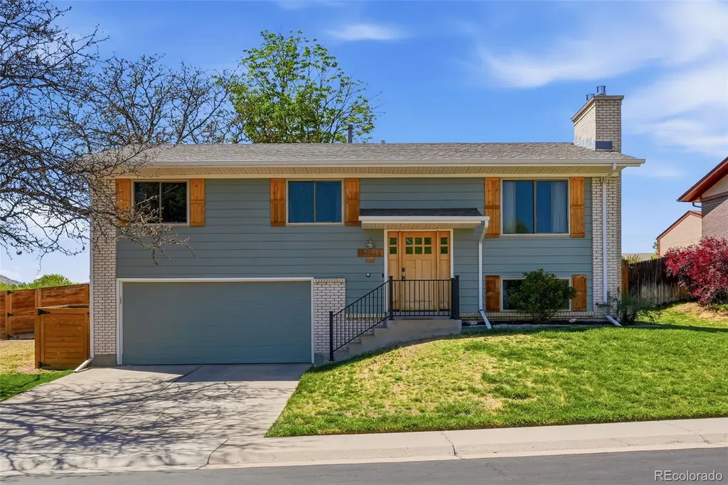 2291 S Zang Court Lakewood CO 80228