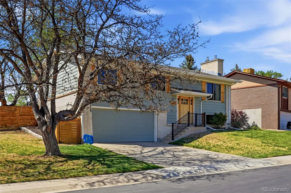 2291 S Zang Court Lakewood CO 80228