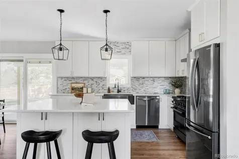 2291 S Zang Court Lakewood CO 80228