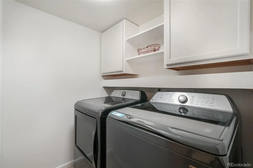 380 Winter Park Lane Colorado Springs CO 80919