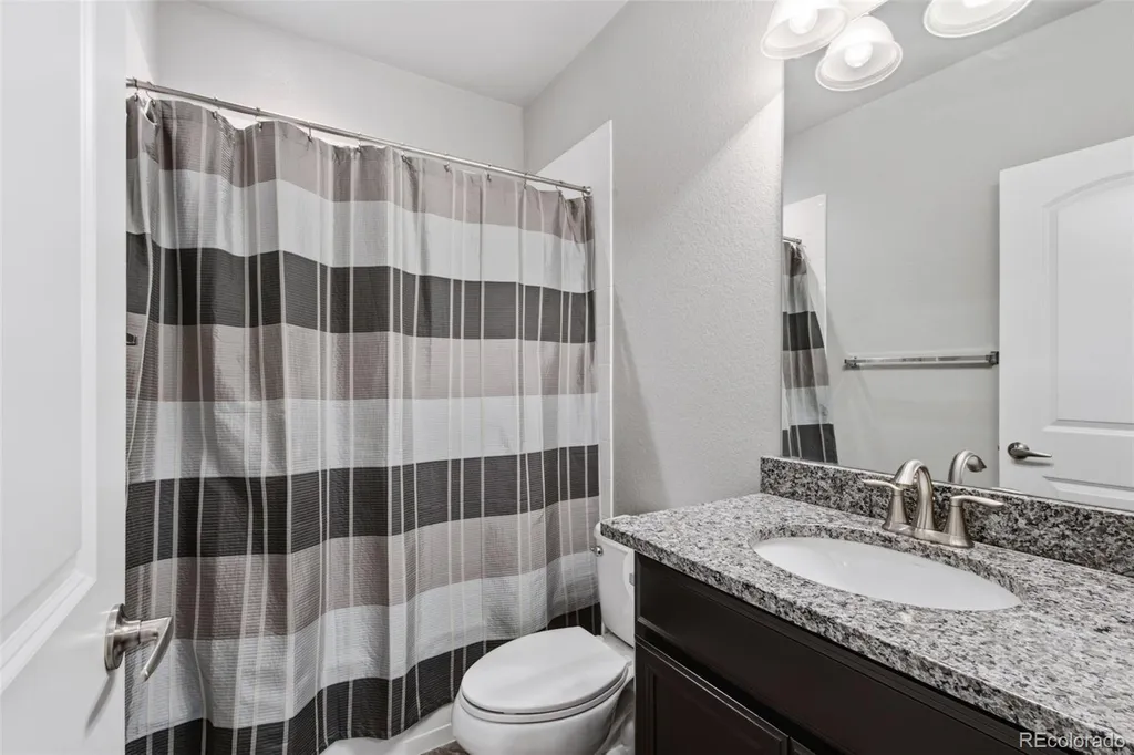 4958 Verbena Street Denver CO 80238