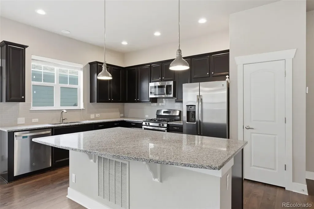 4958 Verbena Street Denver CO 80238