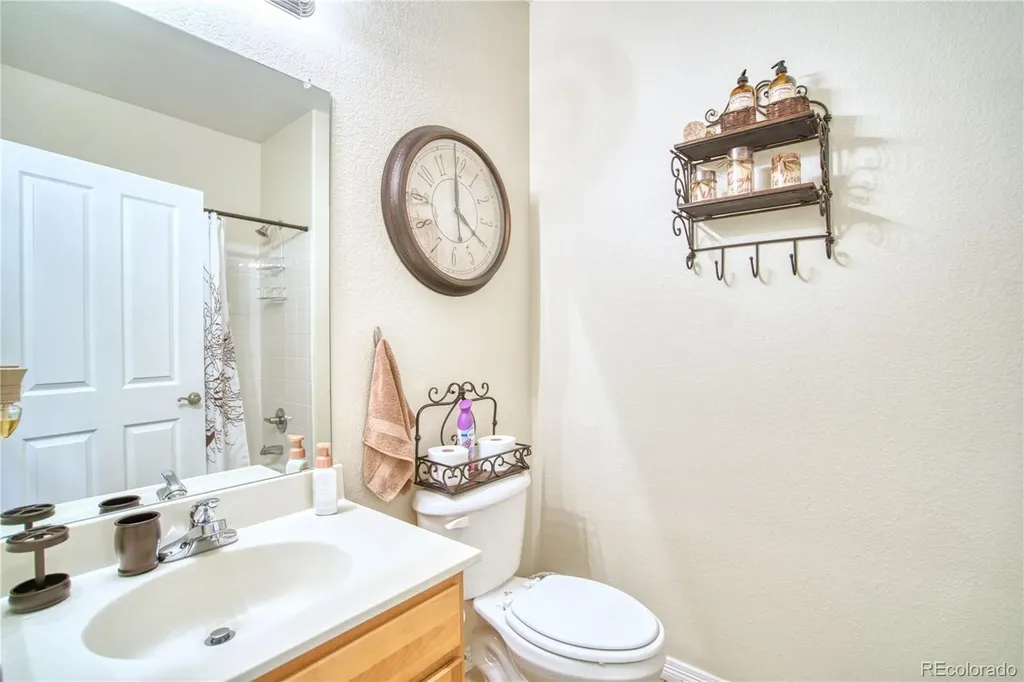 19303 E Asbury Drive Aurora CO 80013