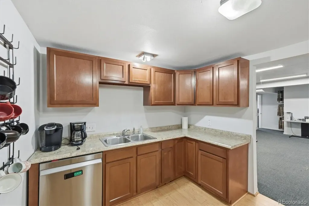 1050 S Quitman Street Denver CO 80219