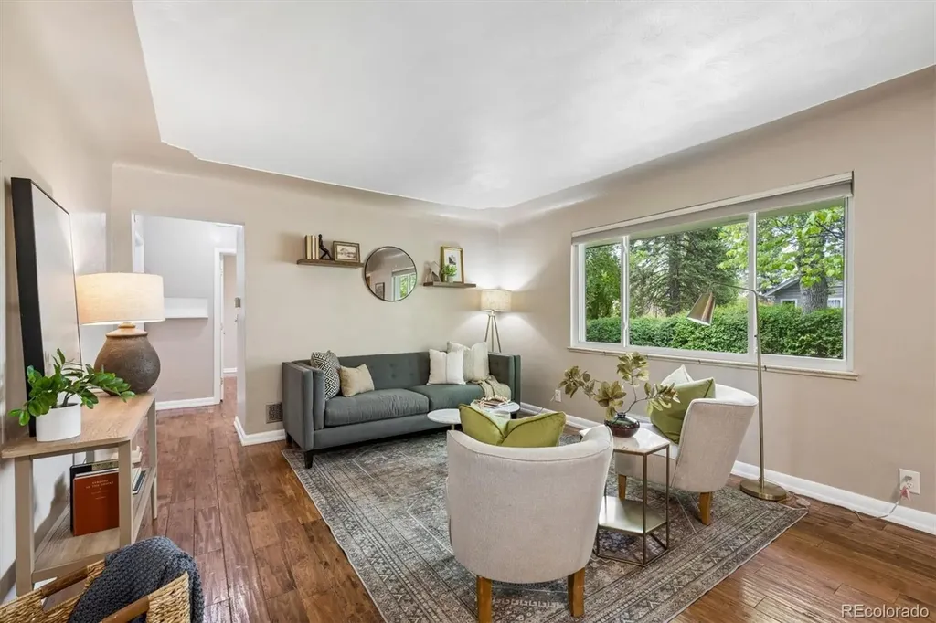 1606 Glen Bar Drive Lakewood CO 80215