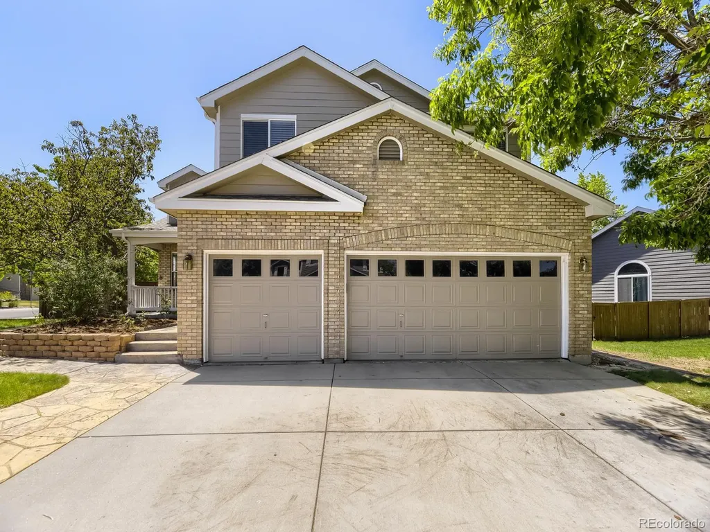 9742 Spring Hill Place Littleton CO 80129