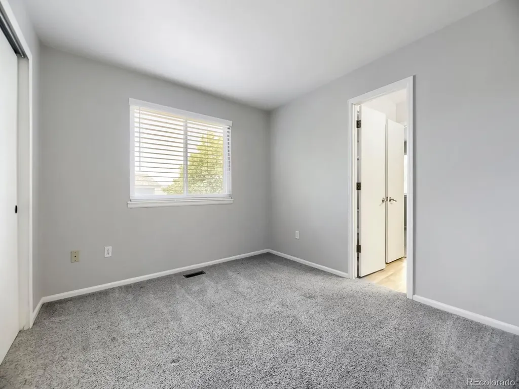 9742 Spring Hill Place Littleton CO 80129