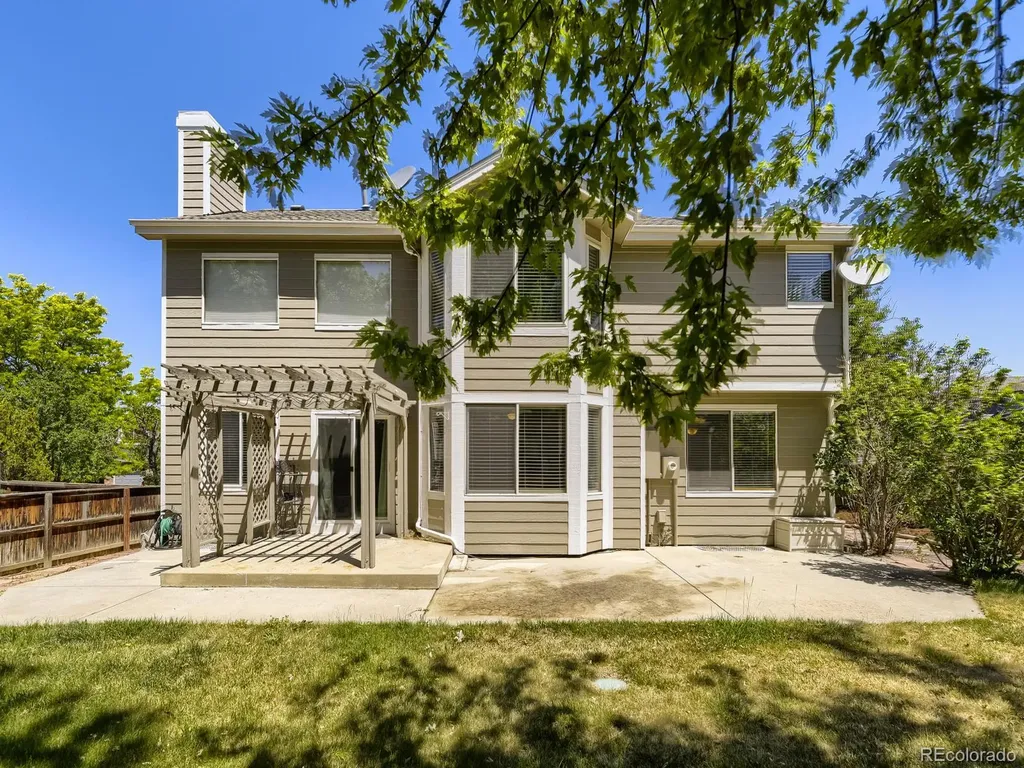 9742 Spring Hill Place Littleton CO 80129