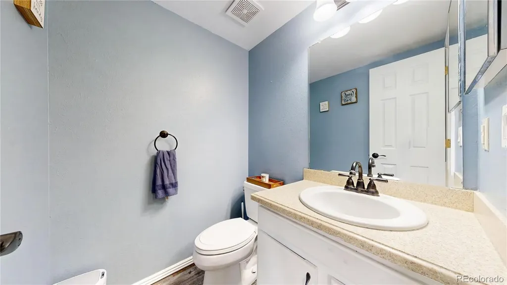 3745 S Walden Way Aurora CO 80013