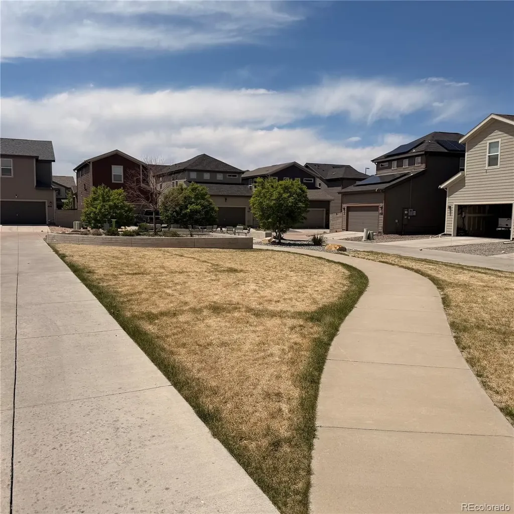 15600 Bolling Drive Denver CO 80239