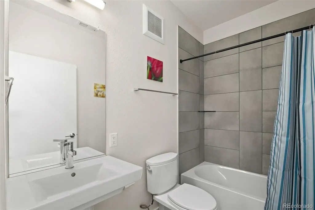 1204 S Reed Way Lakewood CO 80232