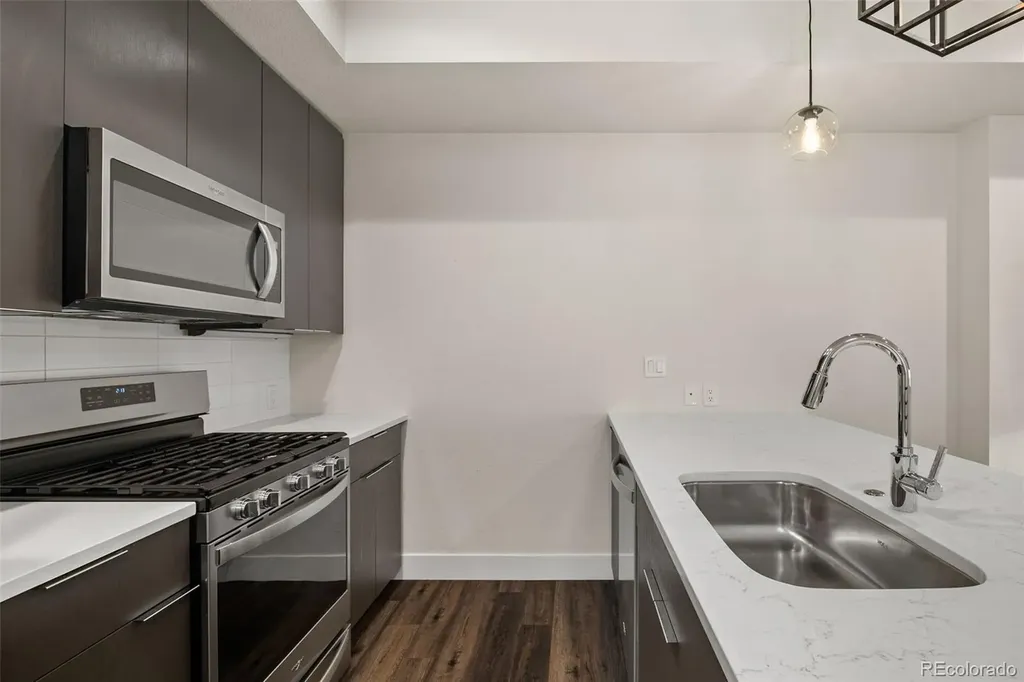 1204 S Reed Way Lakewood CO 80232