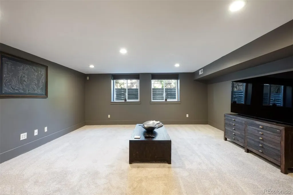 1325 Bellaire Street Denver CO 80220