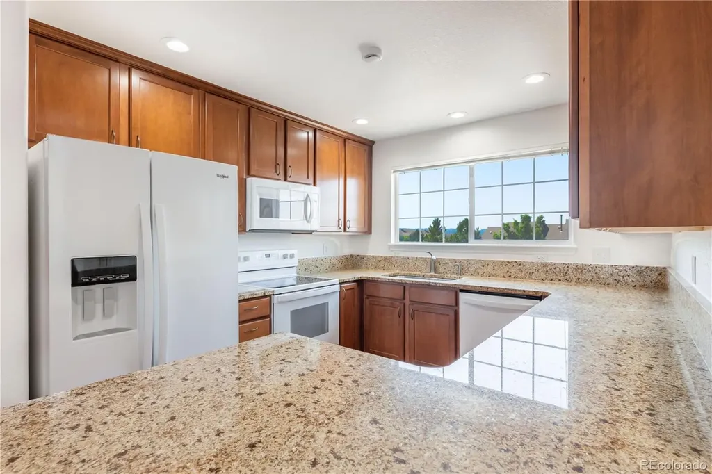 646 Hanging Rock Place Castle Rock CO 80108
