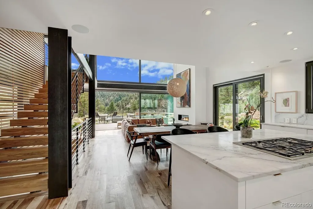 228 Lion Point Boulder CO 80302